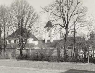 Mittweida, Friedhofskapelle : Mittweida, Friedhofskapelle, Chemnitzer Straße, um 1905, Straßenansicht mit Einfriedung
