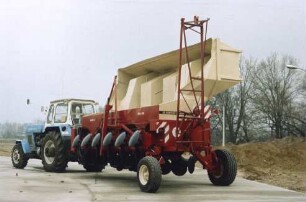 Kartoffelegemaschinen SK 6-242