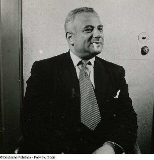 Portraitserie Leon Dennen