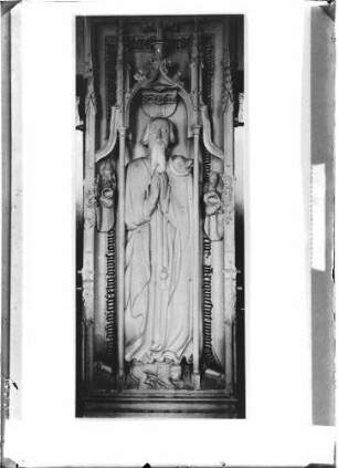 Gundelsheim Kapelle der Burg Horneck Grabmal des Eberhard von Saunsheim, Deutschmeister des Deutschen Ordens (1420-1443)