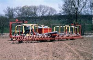 Fotografie: Sämaschine, Drillkombination, Pneumatische Verteilung