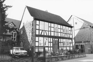 Wohnhaus, Fachwerk; Linsengericht, Hauptstraße 28