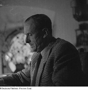 Porträt Walter Felsenstein, Intendant der Komischen Oper Berlin