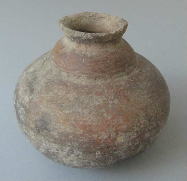 Clay vessel