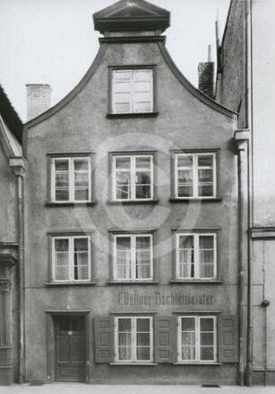 Fassade des Bürgerhauses Sturmstrasse 12 in Elbing