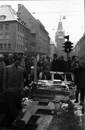 Freiburg: Grundsteinlegung zum Bertoldsbrunnen