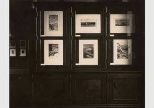 Aufstellung des Kupferstichkabinetts im östlichen Kunstkammersaal des Neuen Museums