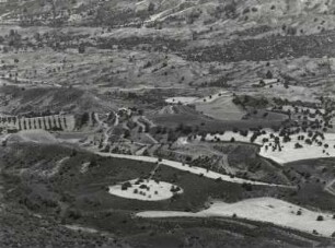 Blick über die Landschaft des Klosters Stavrovuvoni bei Larnaca