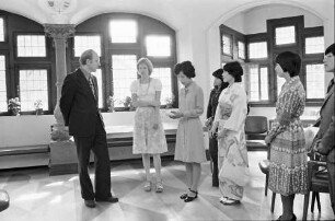 Freiburg: Besuch einer japanischen Delegation im Rathaus, Empfang durch ...