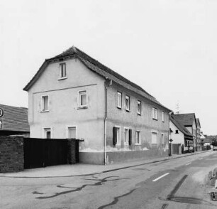 Zwingenberg, Im Wiesengrund 13, Im Wiesengrund 15