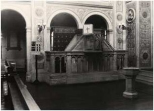 Evangelisches Diakonissenkrankenhaus Bethanien, Berlin-Kreuzberg Umbau. Kirche: Kanzel vor Restauration
