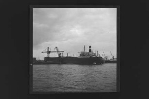 Esso Deutschland (1963), Esso Tankschiff Reederei GmbH, Hamburg