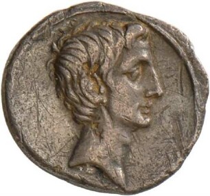 Denar des Augustus mit der Darstellung des Apollo Leucadius