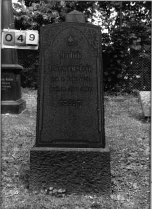 Grabstein 1049 [Hahn S. 145 Grab-Nr. 1071]
