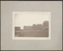 Berlin, Garde-Grenadier-Kaserne, Hof, Soldaten bei Arbeiten.