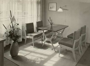 Wohnzimmermöbel : Berlin. Hausinterne Möbelmesse der Deutschen Bauakademie, 1956. Wohnzimmermöbel (1956; Hossfeld)