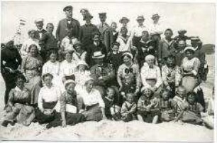 Gruppenbild am Strand