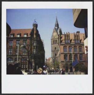Innenstadt von Hannover, im Hintergund der Turm der Marktkirche