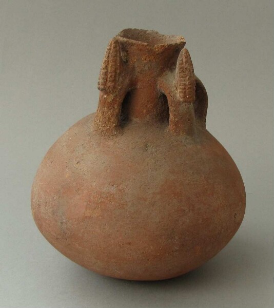 Clay vessel