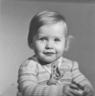 Portrait eines kleinen Mädchens