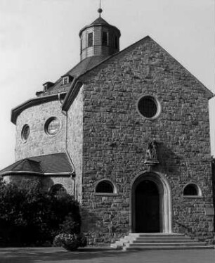 Katholische Kirche St. Martin; Kelkheim, Rotlintallee