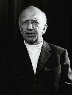[Werner Finck]