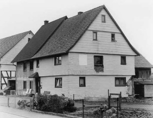 Wohnhaus; Lauterbach, Talstraße 30
