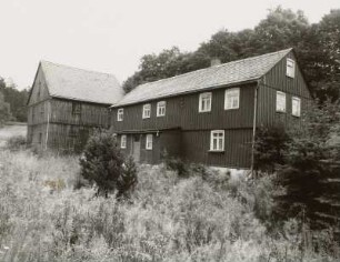 Bauerngut. Scheune und ehem. Wohnstallhaus