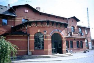 Gleisanlagen und Bahnsteige Richtung Erfurt