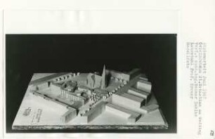 Gemeindehaus St. Sebastian, Berlin-Gesundbrunnen (Diplomarbeit bei Willy Kreuer): Modellfoto 1:500