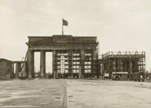 Berlin, Brandenburger Tor, Wiederaufbau