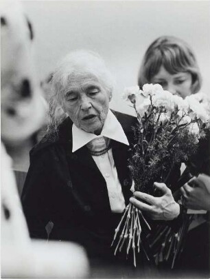 Anna Seghers : Portraitaufnahme während des VIII. Schriftstellerkongresses der DDR
