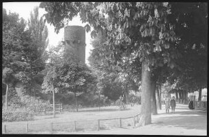 Oschatz. Partie am Stadtturm mit Bismarckdenkmal