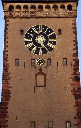 Speyer - Der Stadtturm mit Uhr : Der Stadtturm. Aufgenommen in Speyer ca. 2001