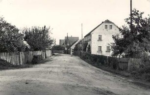 Dorfstraße in Lomske : Wjesna dróha we Łuze