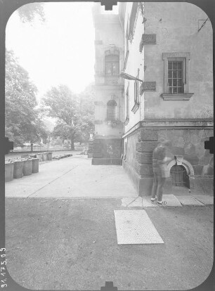Dresden-Blasewitz, Goetheallee 55. Villa Weigang (1893-1895; M. G. Poscharsky). Teilansicht von Nordwest