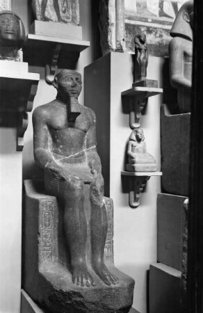 Sitzstatue des Neferhotep III.