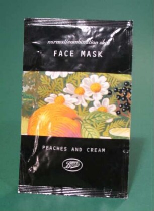 BOOTS FACE MASK