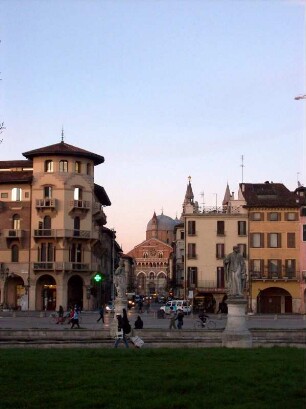 Padua: Prato della Valle