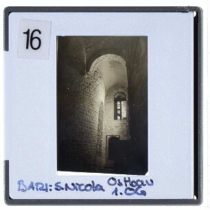 Bari, S. Nicola : Ostbau, 1. Obergeschoß, Raumfolge, nach Norden