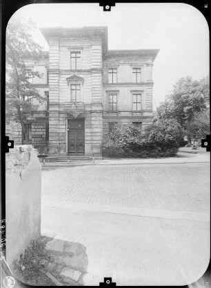 Zittau, Theaterring 5. Johanneum (Christian-Weise-Gymnasium; 1869/1871). Seitenansicht (Pfarrstraße) mit Eingang