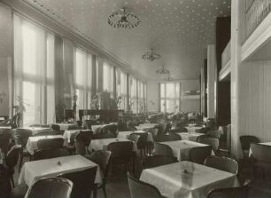 Dresden, Altmarkt, Café Prag, Innenansicht