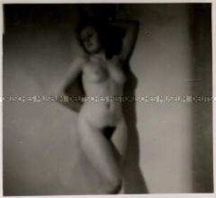 Weiblicher Akt