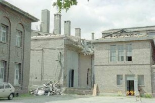 Betriebs-Berufs-Schule, 110 kV-Schalthaus, 6 kV-Schalthaus, von O