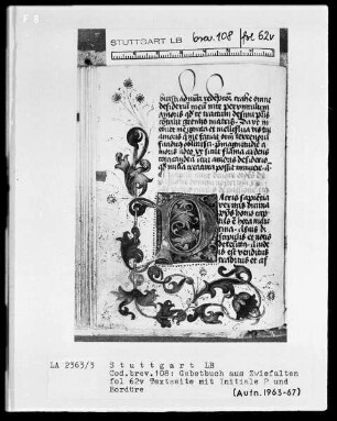 Gebetbuch aus Zwiefalten — Initiale P und Teilbordüre, Folio 62verso