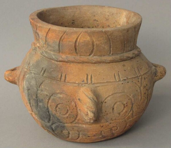 Clay vessel