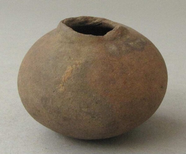 Clay vessel