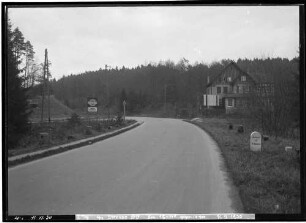 Straße 99: Km 15+010 gegen Km 14+900 - Ansicht vom 11.11.1930
