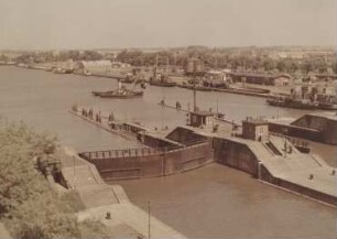 Alte Schleuse Brunsbüttel 1951/Nord-Ostsee-Kanal