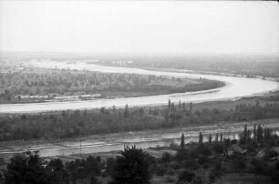 Rheinweiler: Rhein und Rheinseitenkanal
